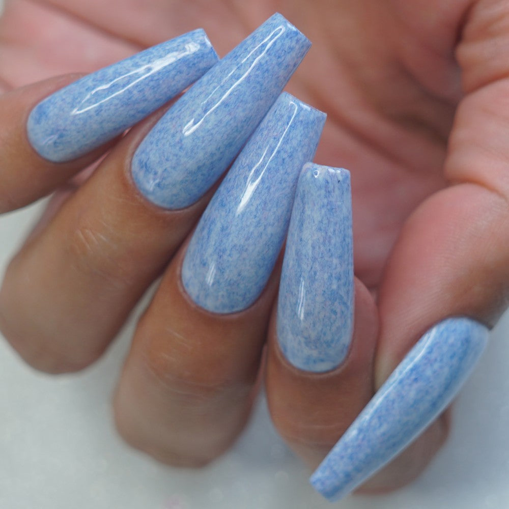 BURLESQUE BLU (C562)